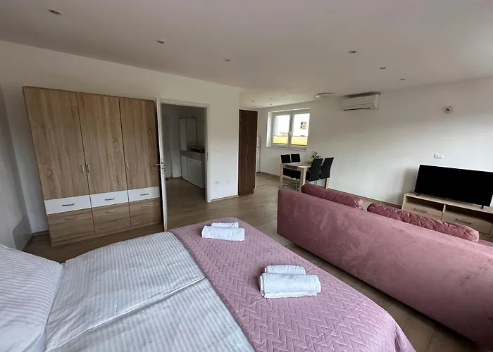 Apartma Alta